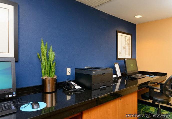 Fairfield Inn & Suites By Marriott Frederick Bagian luar foto