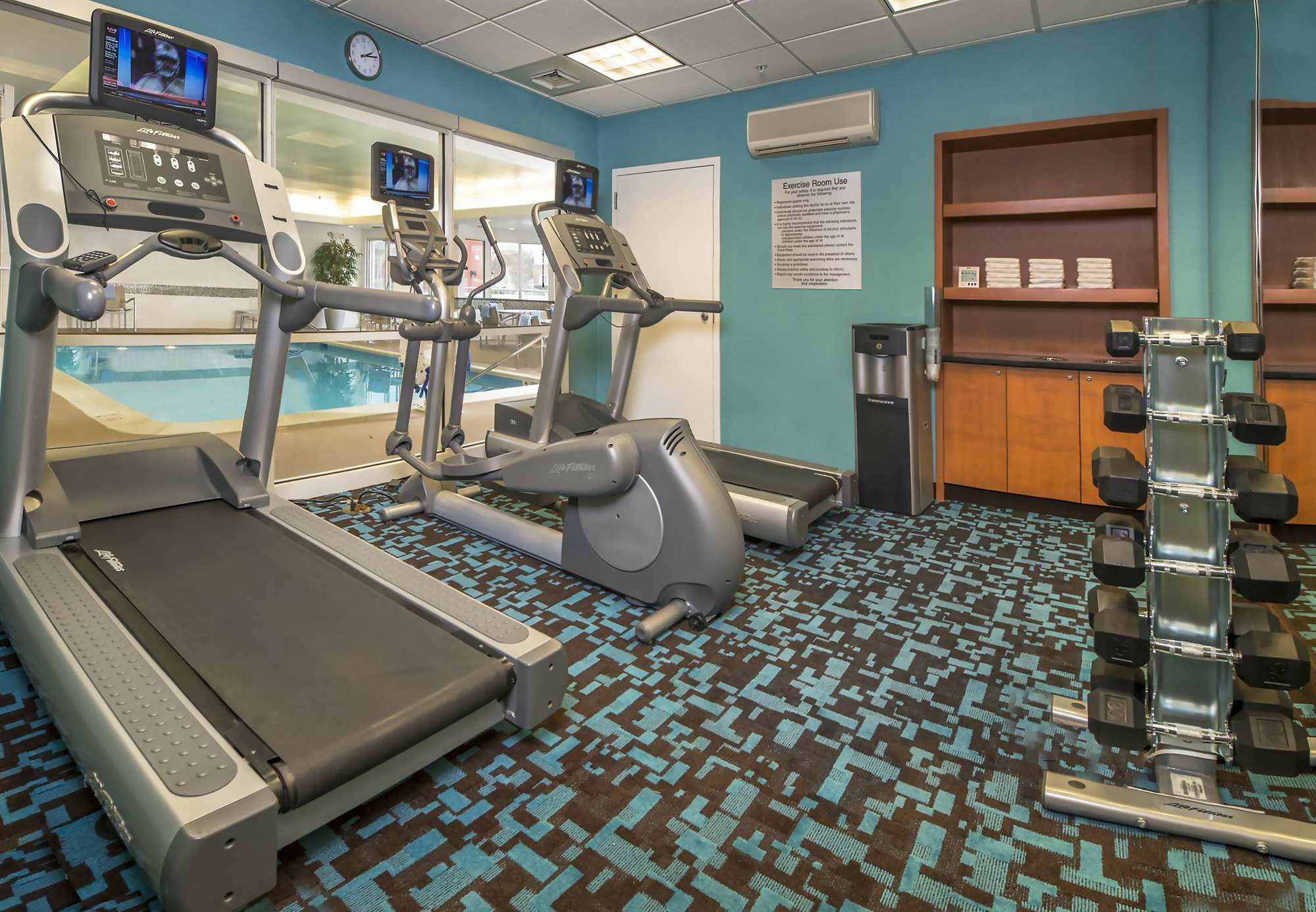 Fairfield Inn & Suites By Marriott Frederick Bagian luar foto